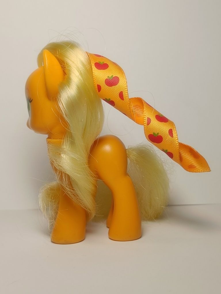 Figurka kucyk my little pony applejack mlp