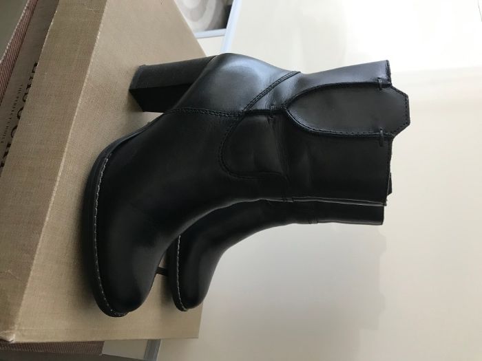 CCC Botki Lasocki, rozmiar 35.