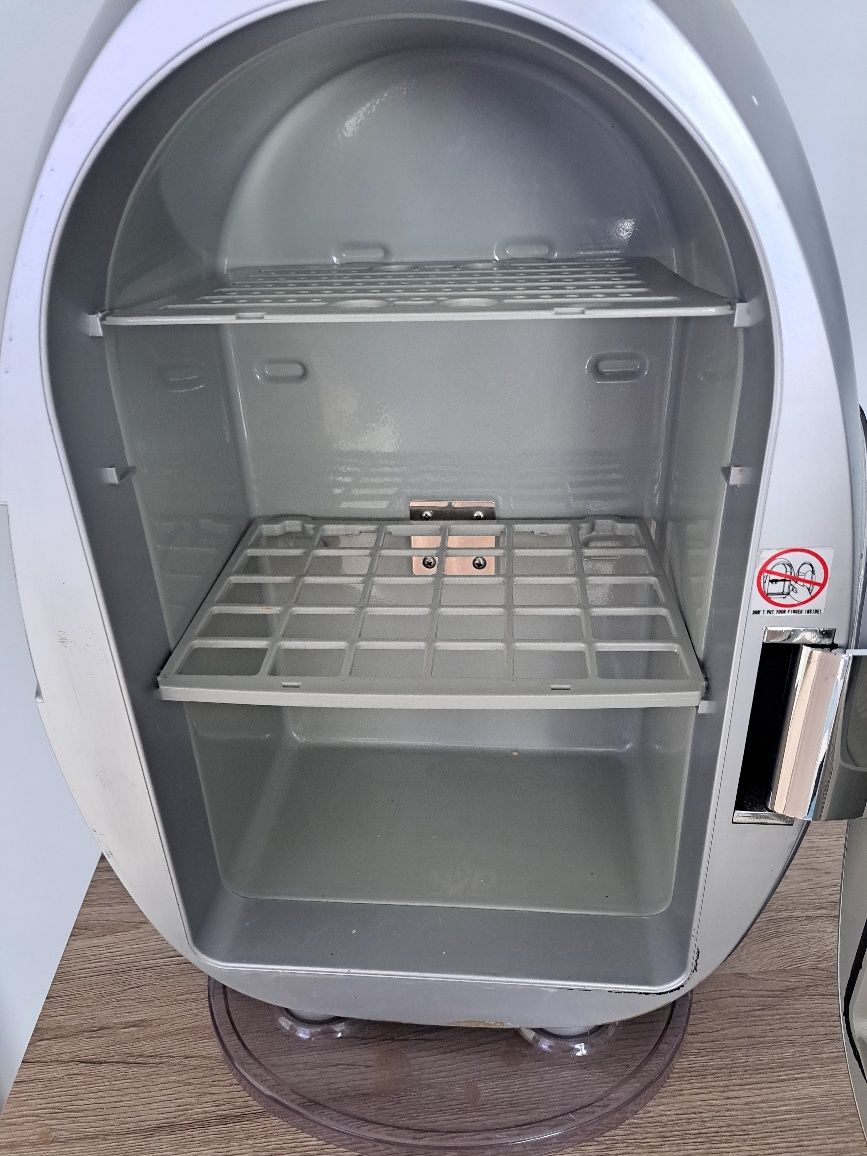 Mini lodówka 12 V/230 V