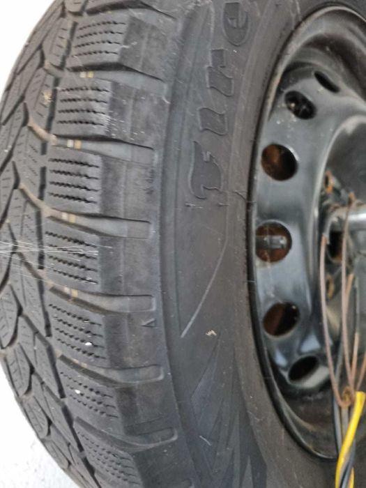 opony zimowe r15 195/65