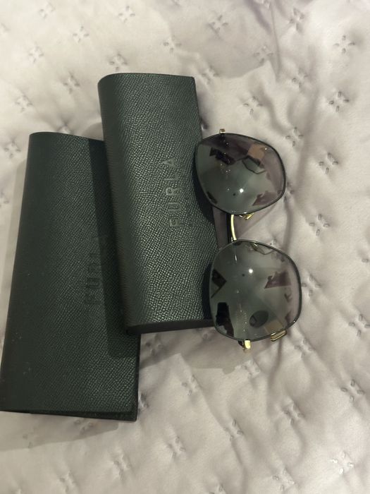 Oculso de sol marca furla