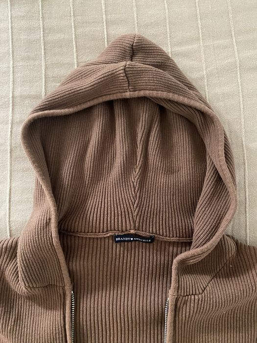 Casaco Curto Castanho - Brandy Melville