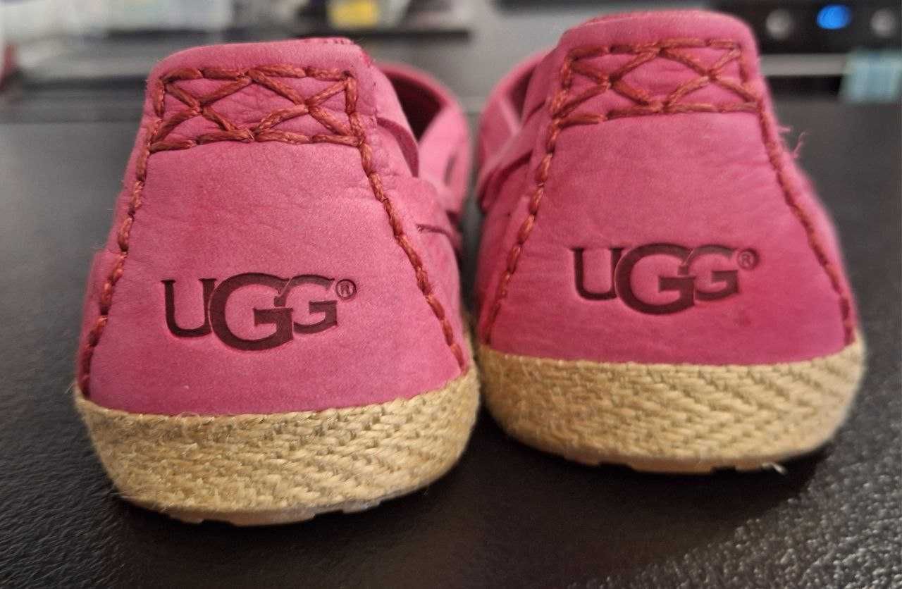 Мокасини UGG нові розмір 40/26см