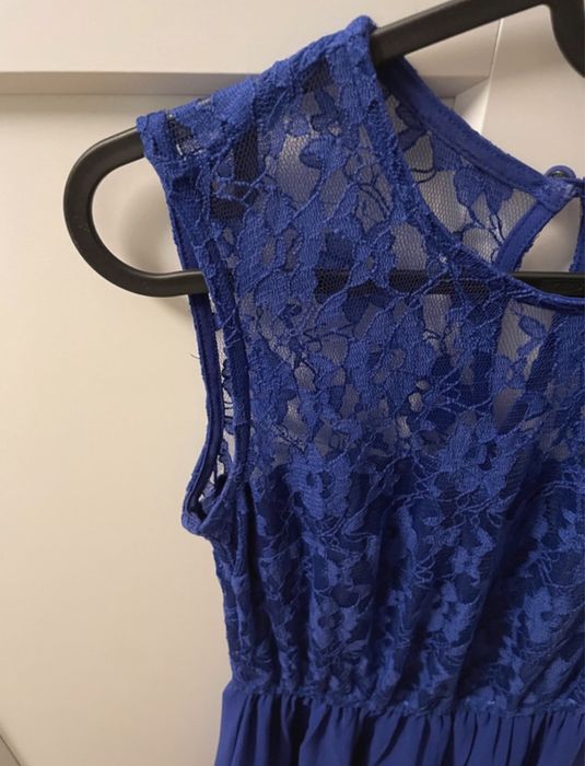 Granatowa kobaltowa sukienka z koronką na studniówkę wesele H&M S