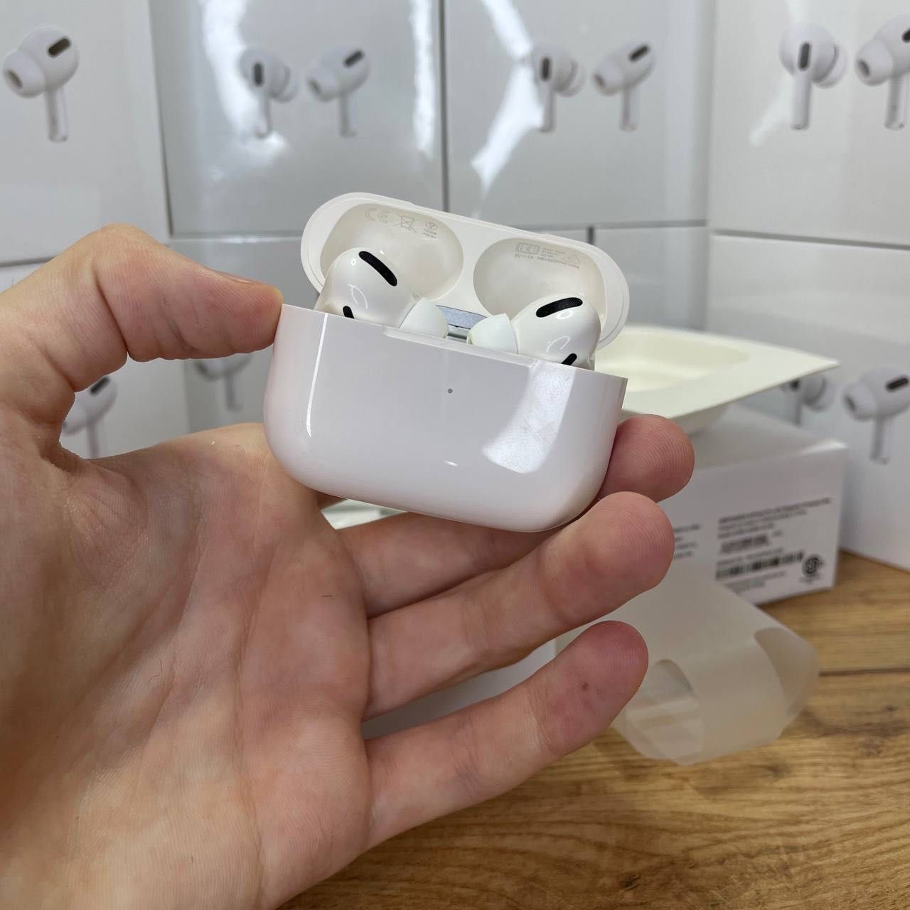 В продажі AirPods Pro 1:1