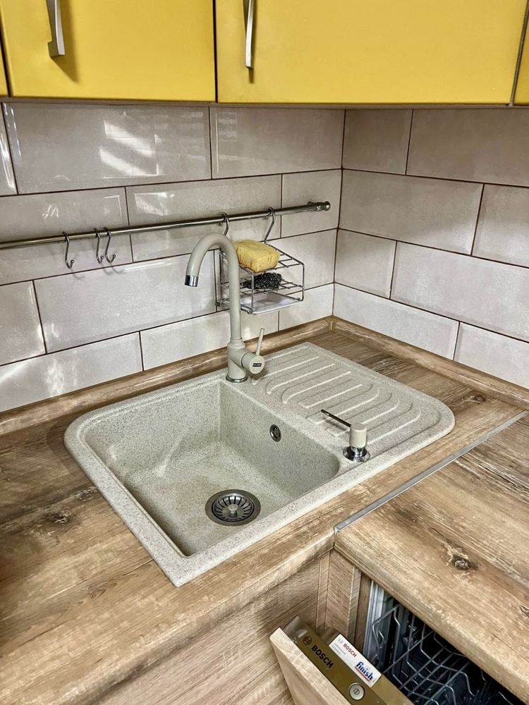 Продаж 1к квартири з ремонтом ЖК Щасливий вул. Яблунева Соф Борщагівка
