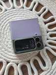 Samsung Galaxy z flip 4