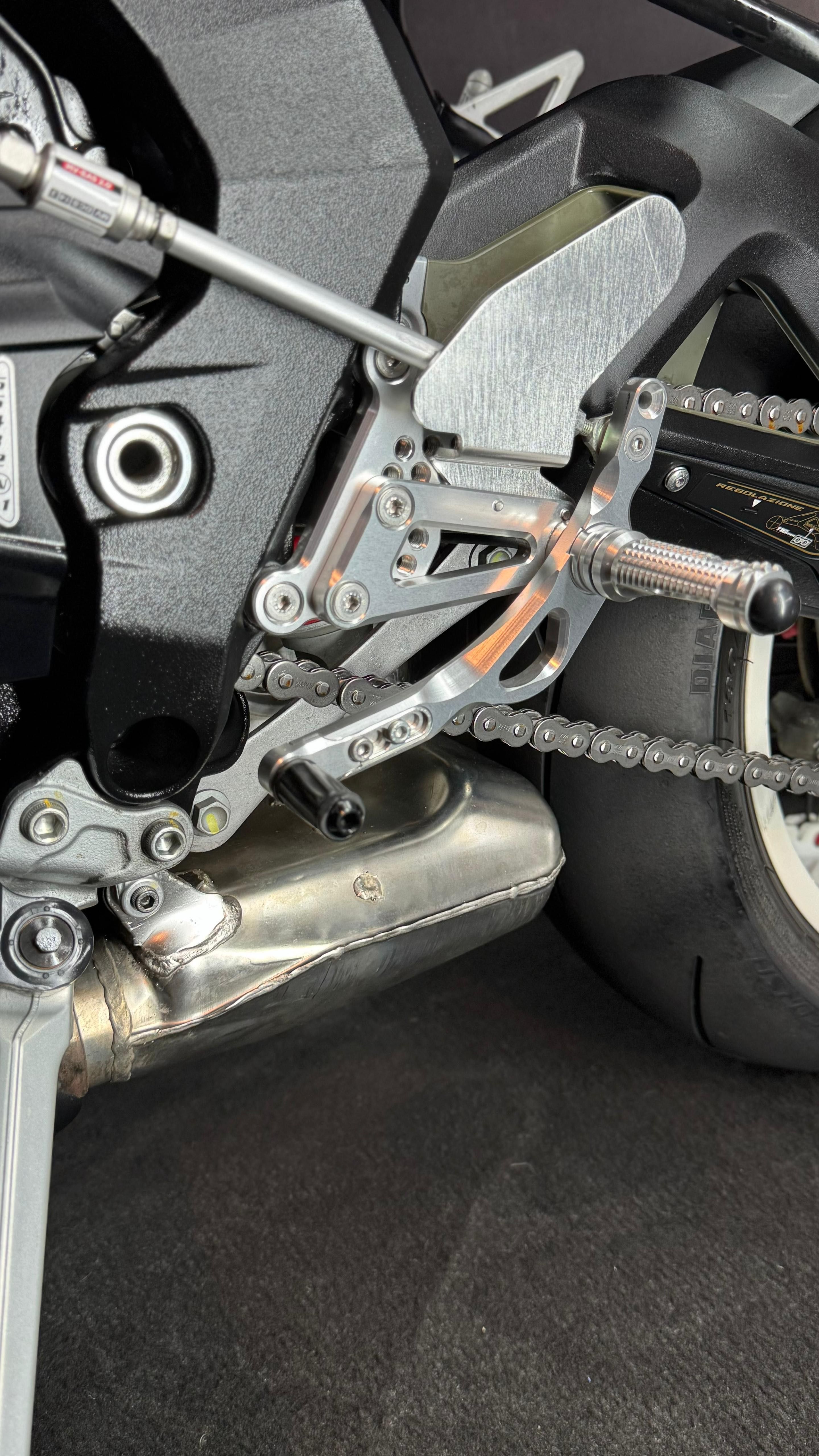 MV AGUSTA DRAGSTER - Aceito Troca