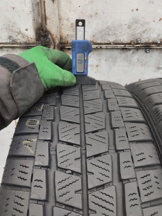 215/65/16c Falken зима комплект 7-8 мм