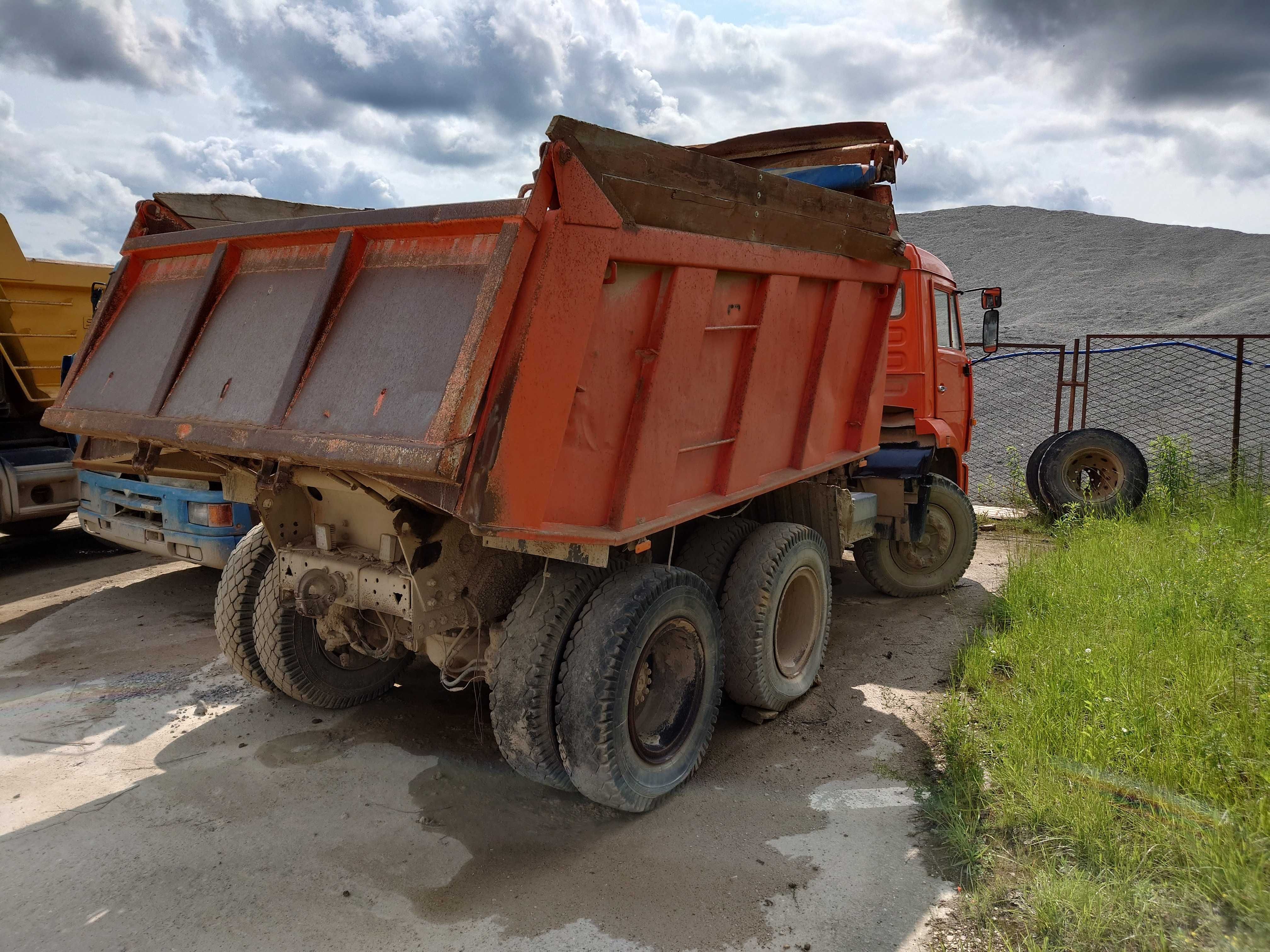Kamaz 65115 wywrotka 2005 r. uszkodzony
