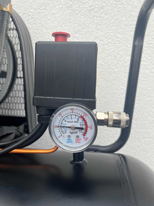 10BAR!! 150L 230V kompresor olejowy sprężarka powietrza 550l/min 4,7KM