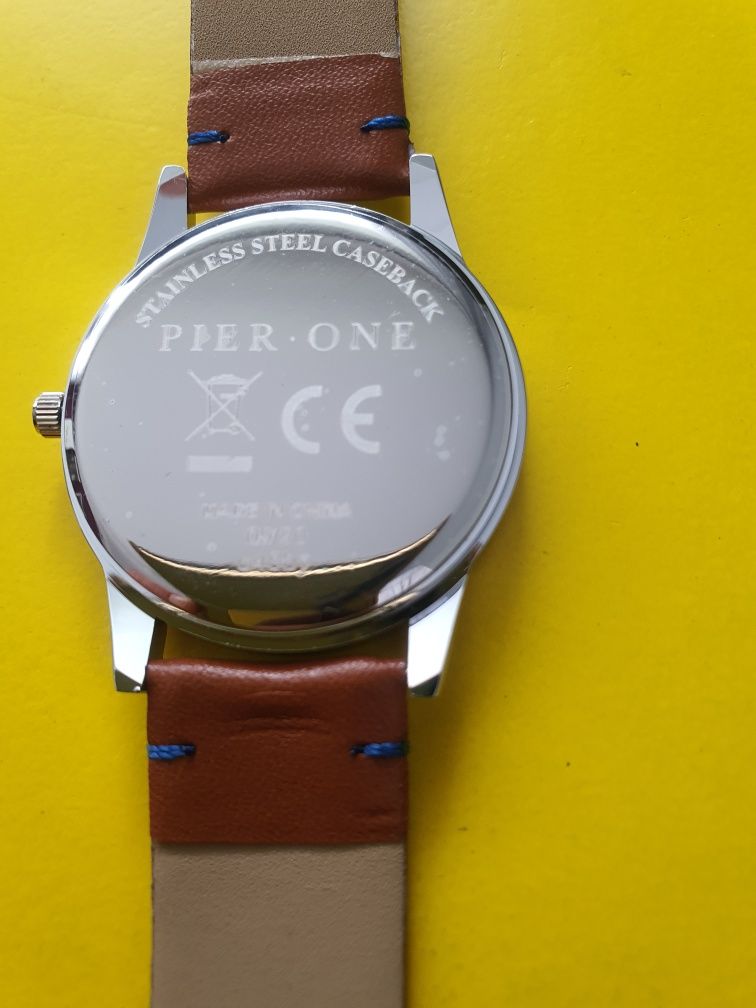 Nowy zegarek marki Piere One pasek brązowy