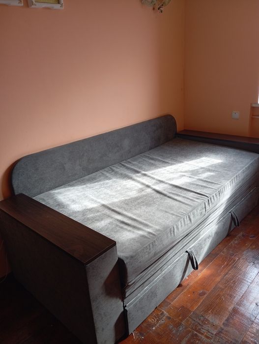 Продам або обмін на двохспальне ліжко