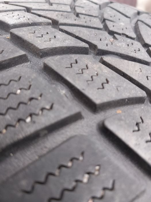 Opony zimowe 205/55/16