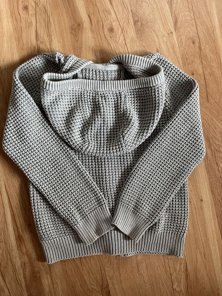 Reserved sweter Zasuwany z kapturem 128