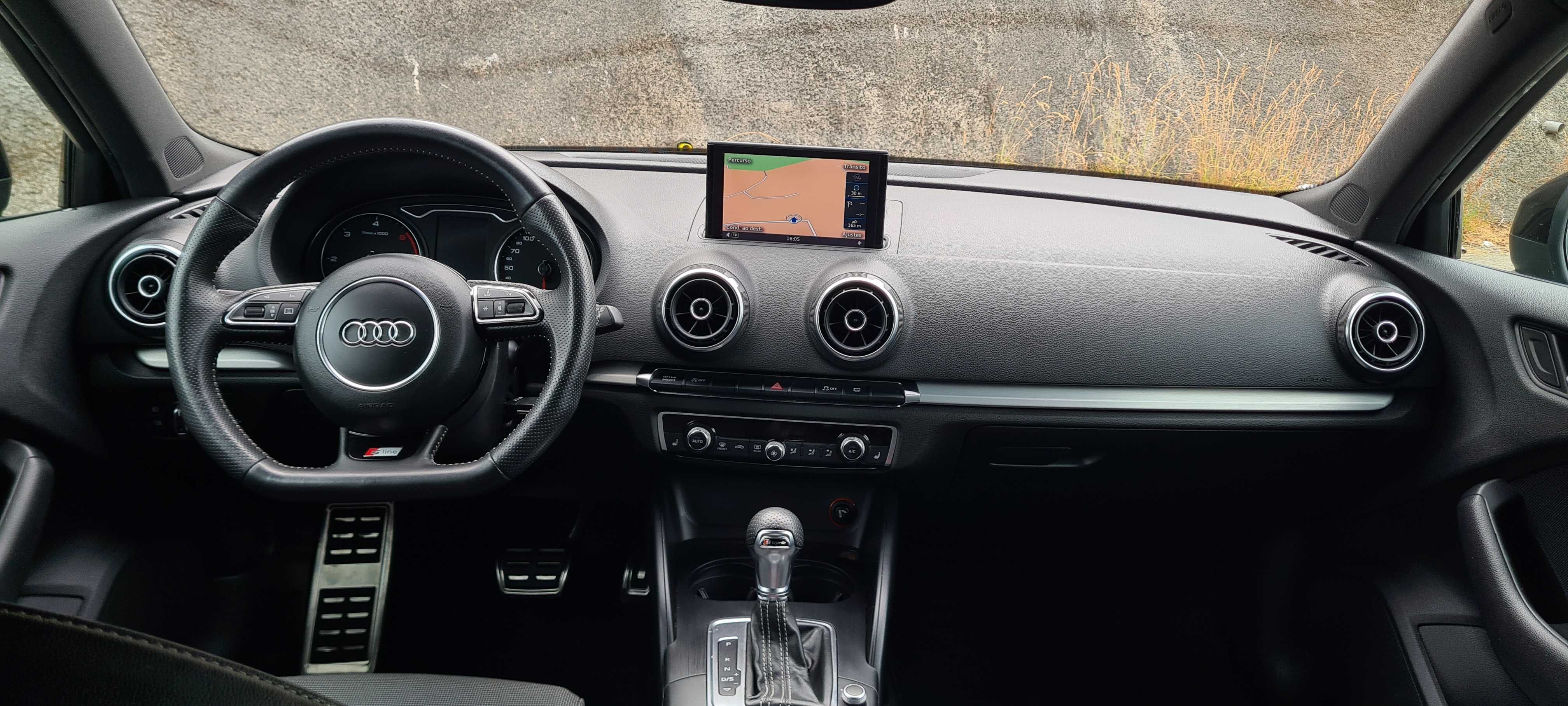 AUDI A3 2.0 TDI S-LINE