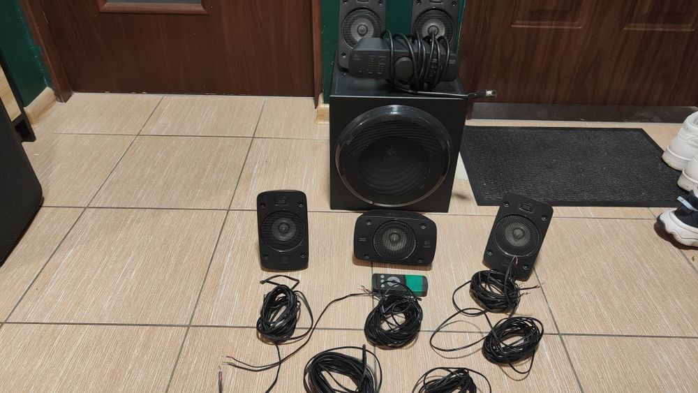 Głosniki Logitech Z - 906