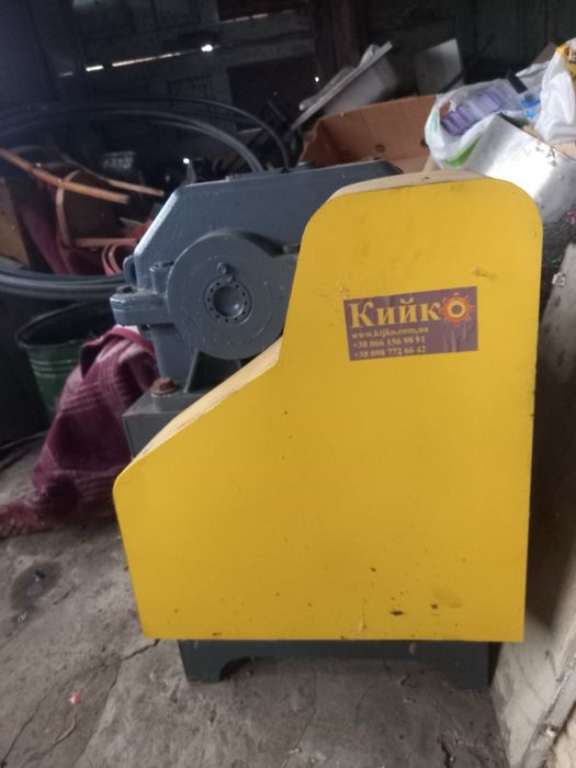 Масло-перерабатывающий станок/ маслопресс