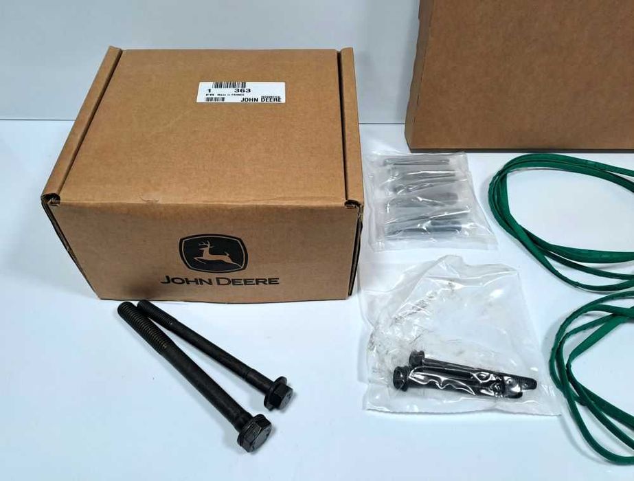 DZ111363 Zestaw uszczelek John Deere, metalowa uszczelka pod głowicę