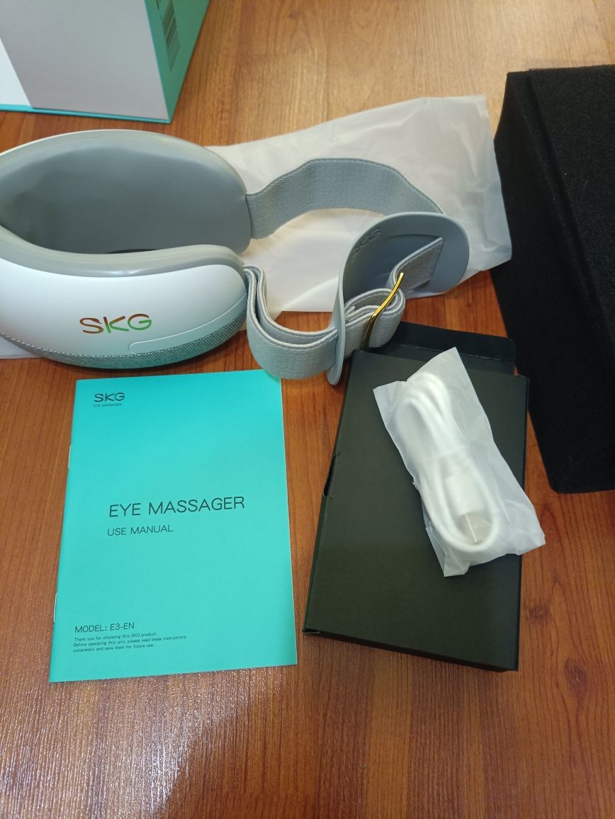 Масажер для очей Xiaomi SKG E3-EN зі звукотерапією