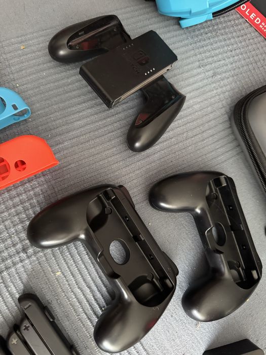 Nintendo switch oled + jogos + acessorios