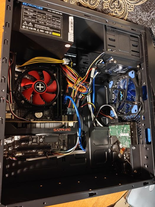 Ігровий пк із підсвічуванням, rx 550, 4 gb