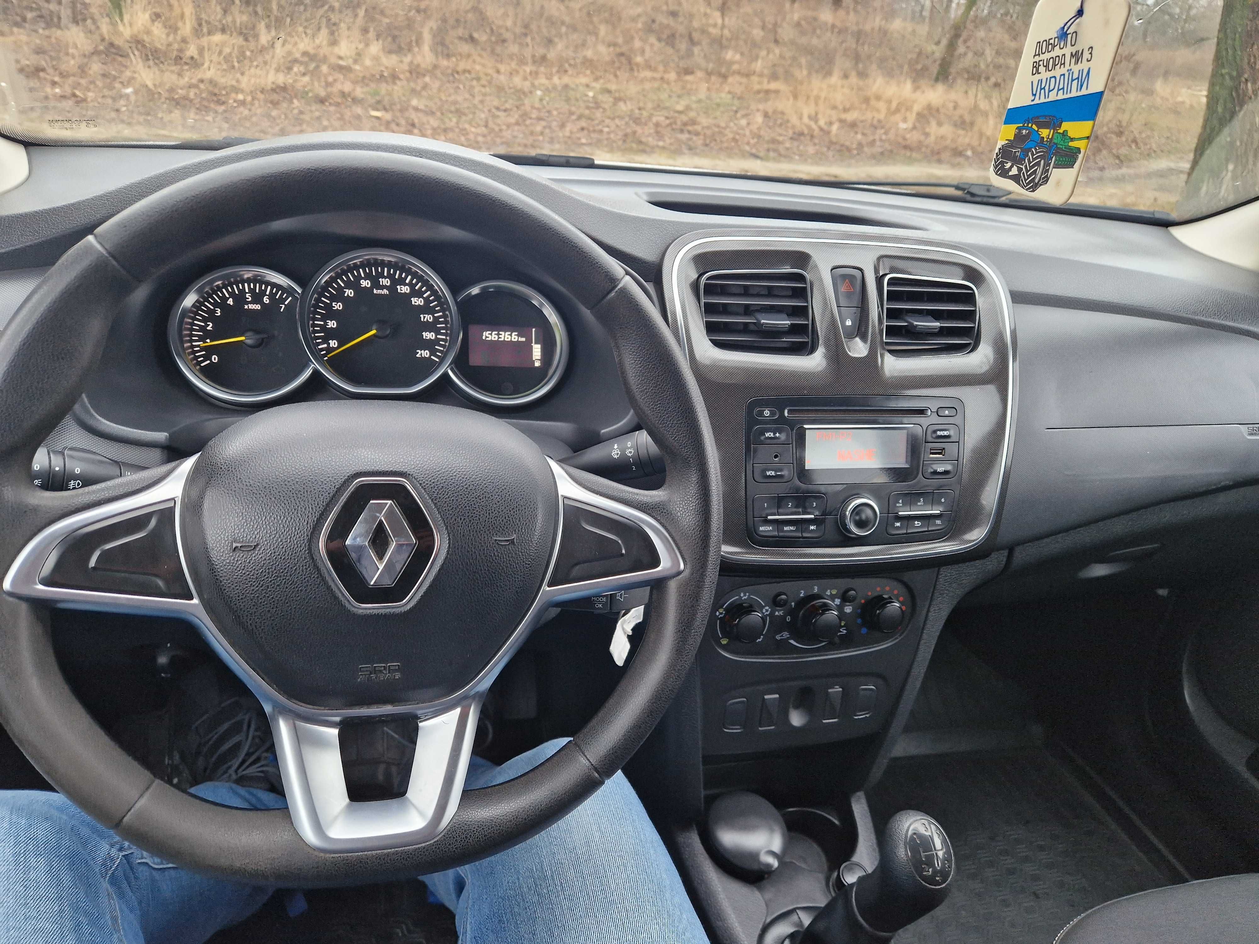 Renault Logan 1.5 дизель 2017 рік