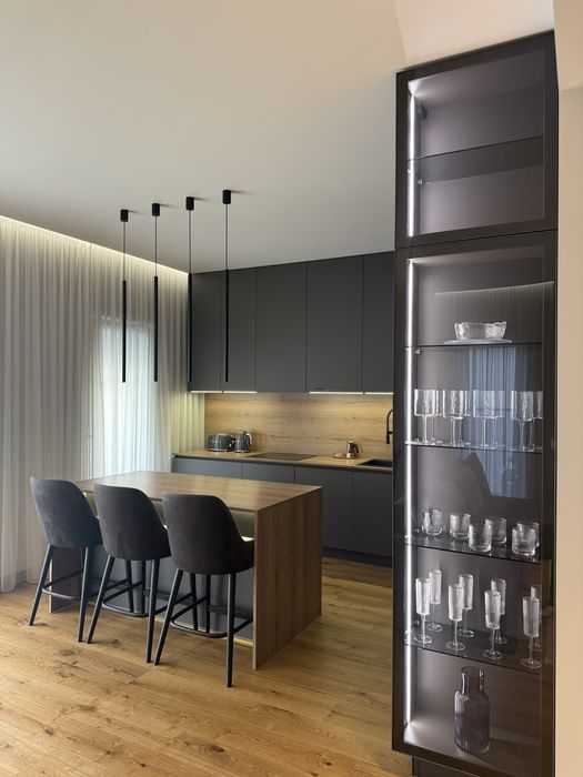 Продаж будинку американка.