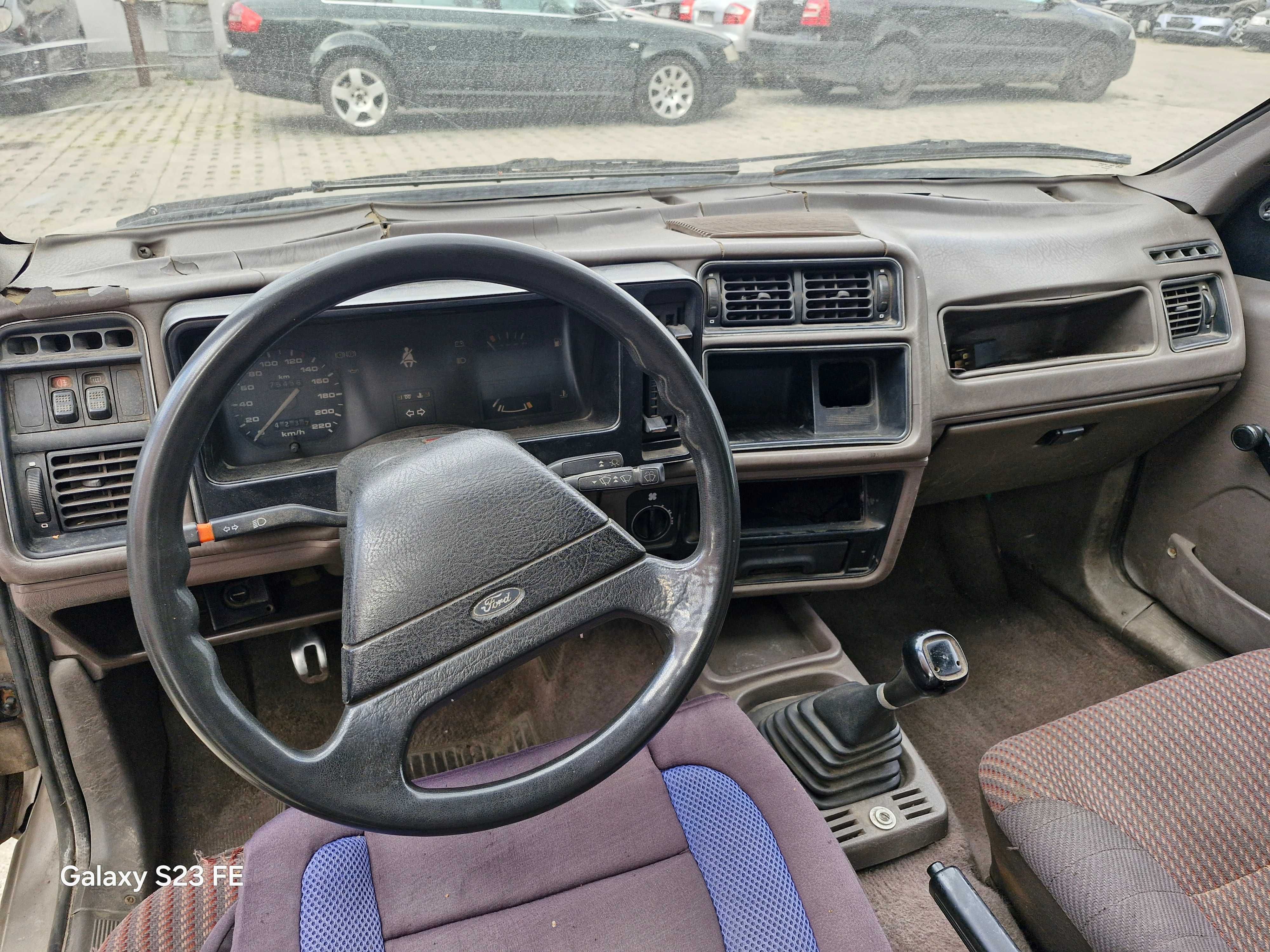 Ford Sierra 2.3 diesel 67KM w całości na części #546