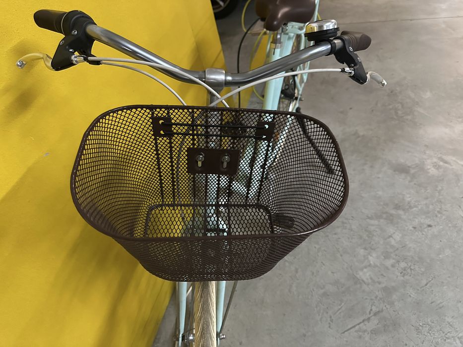 Bicicleta verde água