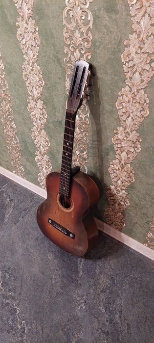 Гитару продаю в Виннице