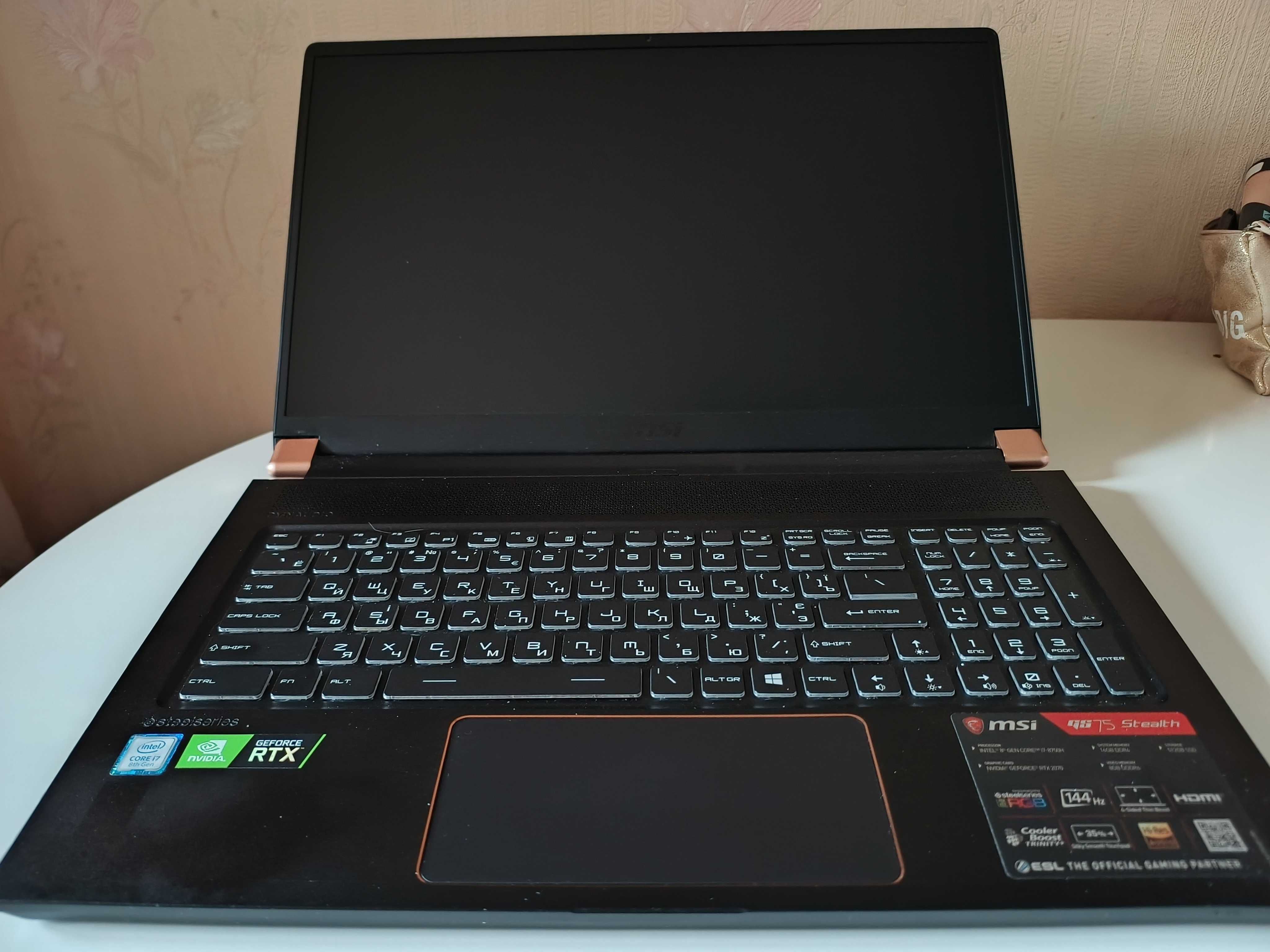 MSI GS75 Stealth 8SF i7-8750H 32Gb nVIDIA RTX2070 Max-Q 8Gb SSD1Tb