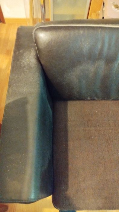 Sofá de 3 lugares castanho usado