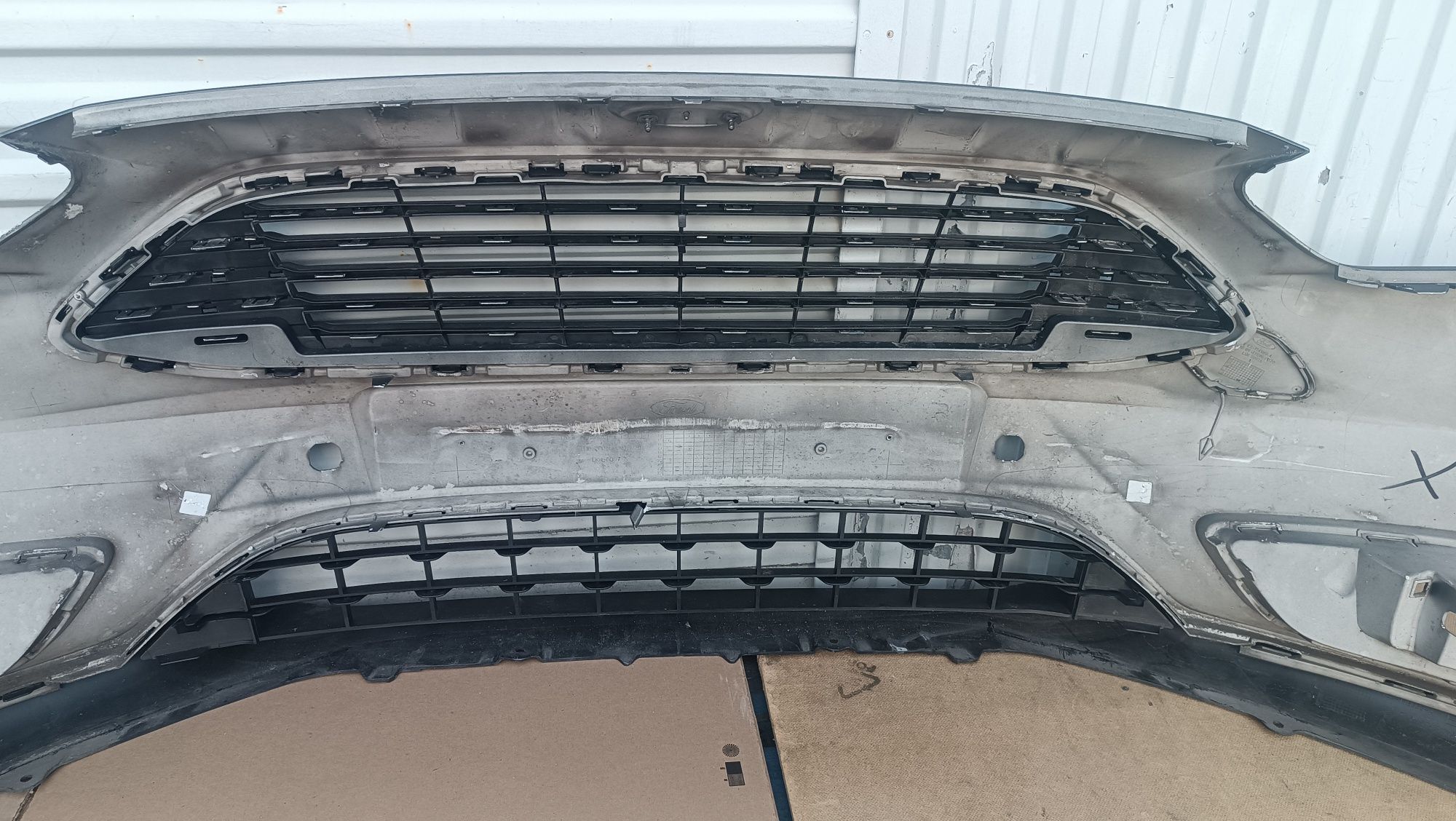 Vendo parachoque de frente Ford focus ano 2014/18