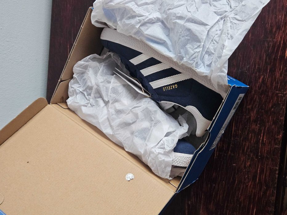 ЖІночі кросівки Adidas Gazelle BY9144 Оригінал 39