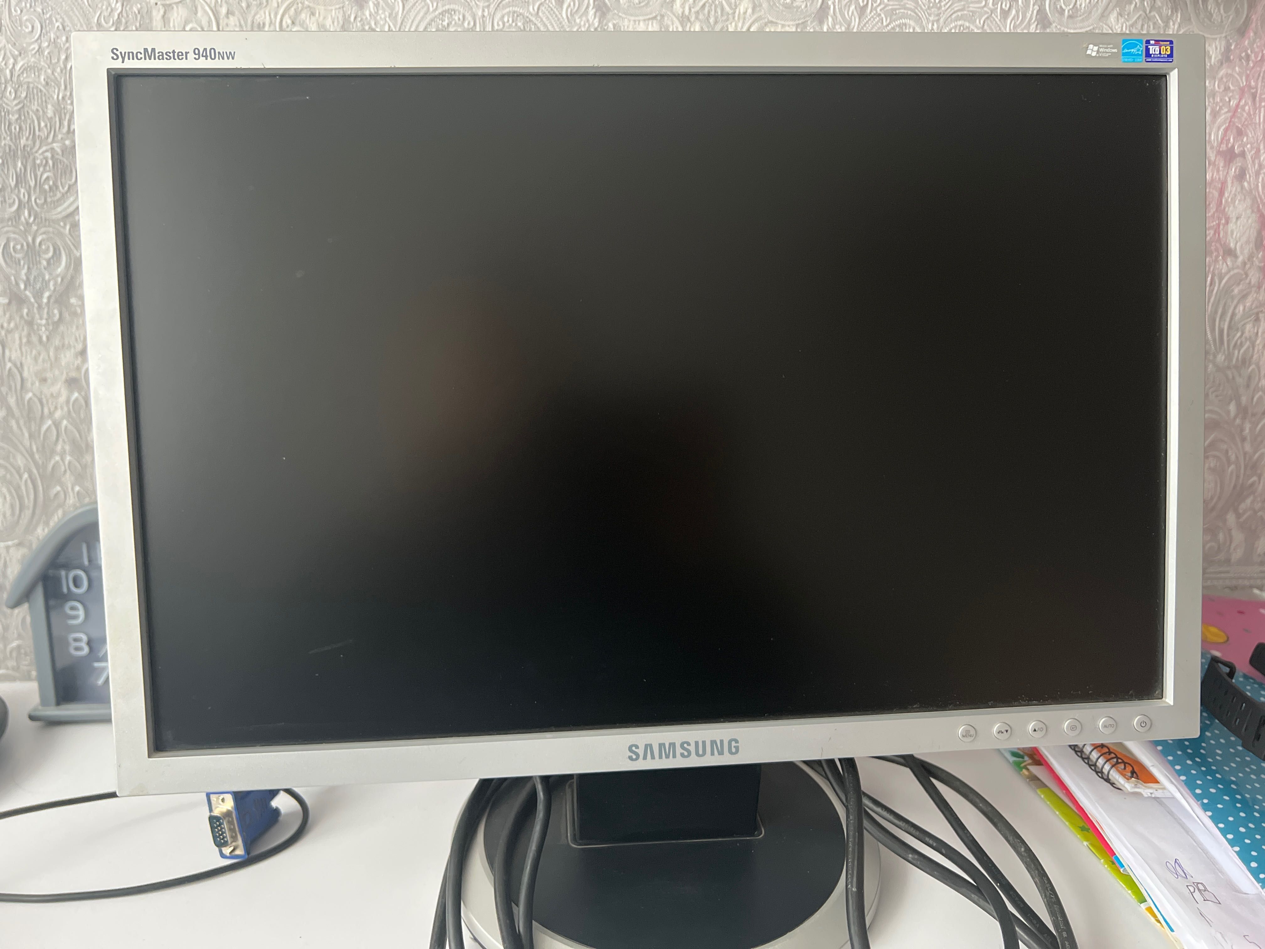Компʼютер SLMSUNG “SyncMaster 940NW”