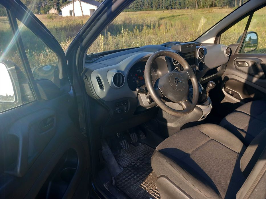 Citroen Berlingo 12.2016 1.6 99KM klima elektryka navi 112tyskm FA VAT