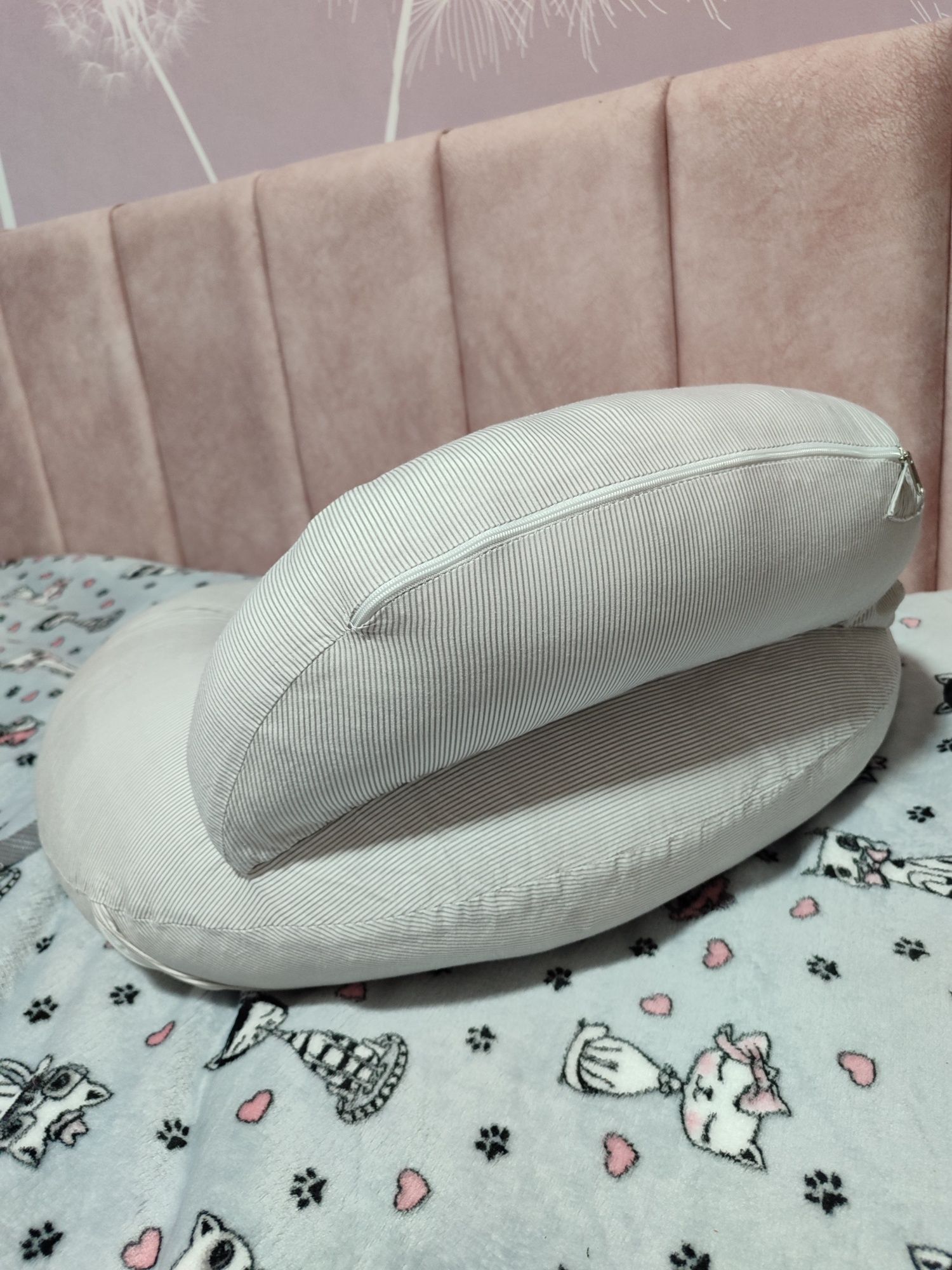 Подушка диванчик для годування Sei Design новий стан