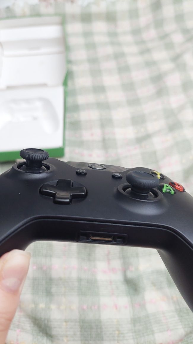 Геймпад xbox one