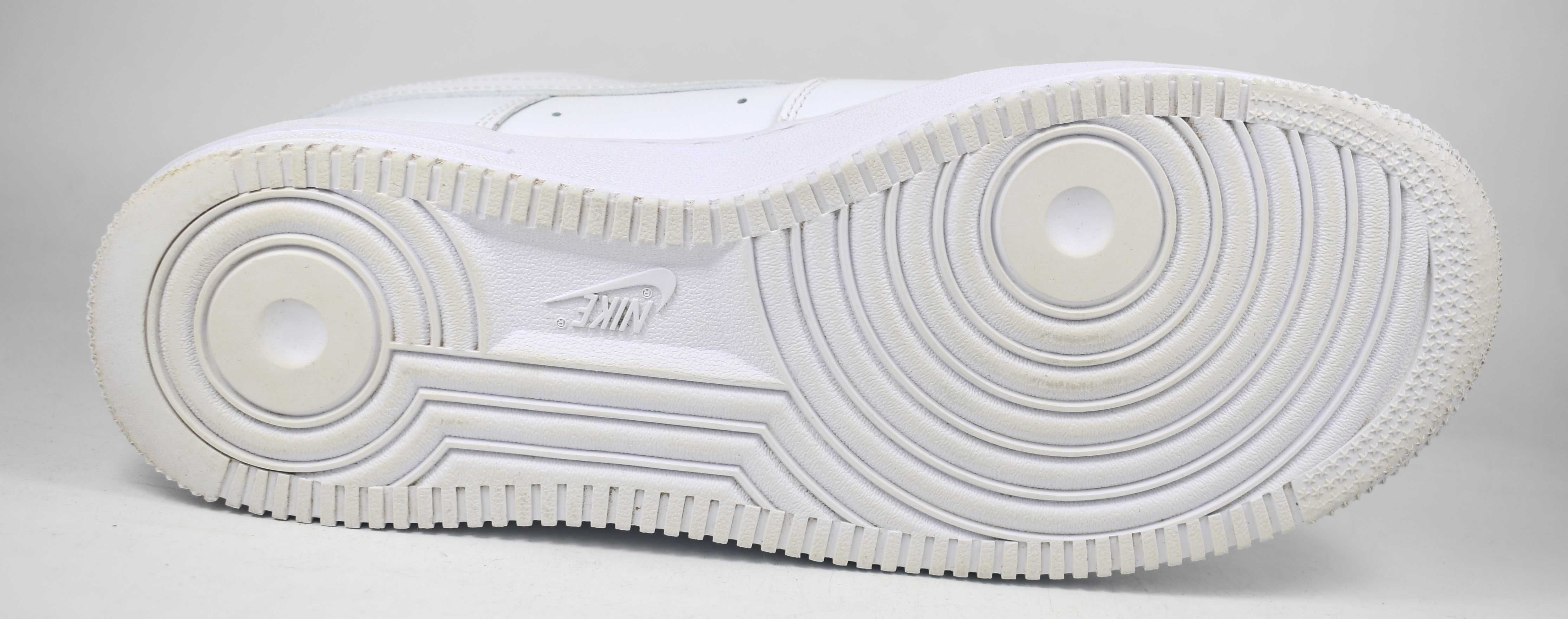 Jak nowe Nike Air Force 1 '07 CW2288 roz. 43