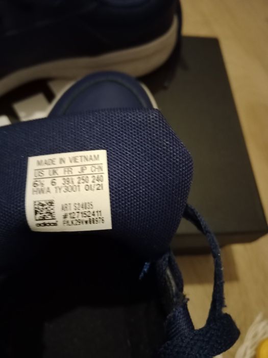Buty Adidas, rozm.39