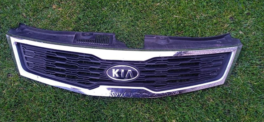 Декоративна решітка Kia Ceed 2011
