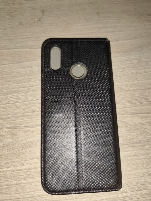 Smartfon Huawei p Smart+ etui