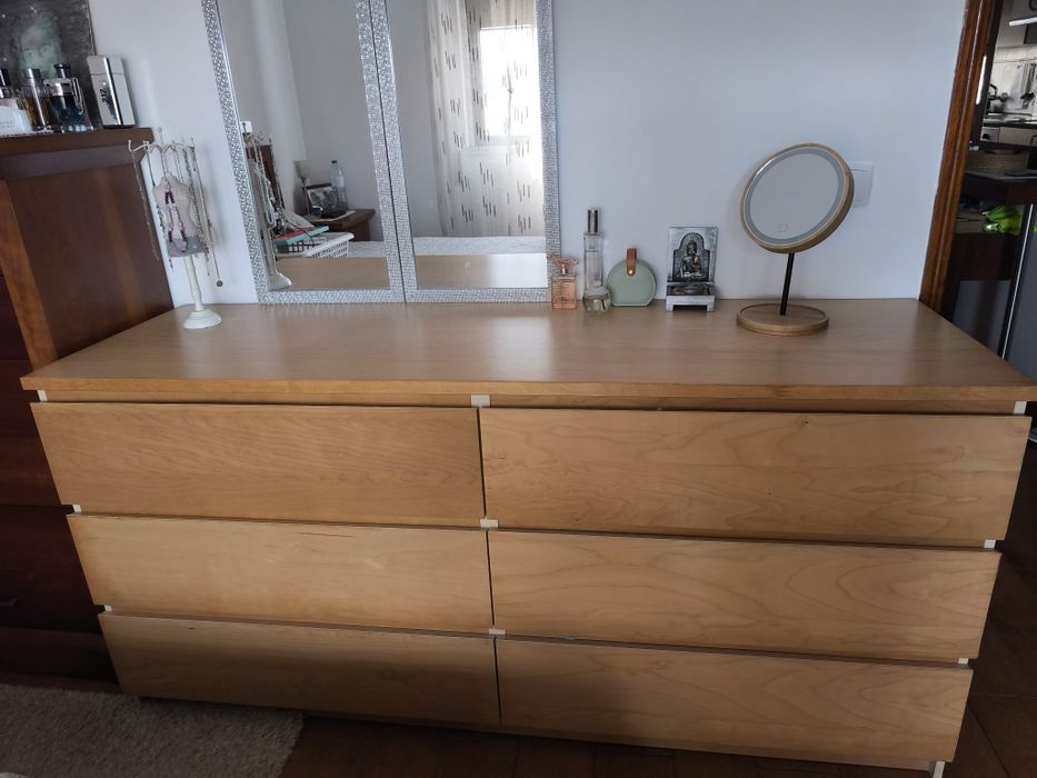 Cómoda Malm do IKEA com 6 gavetas