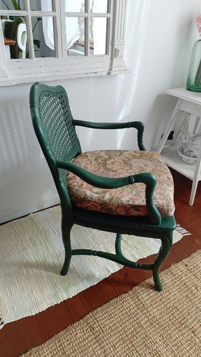 Fotel drewniany krzesło