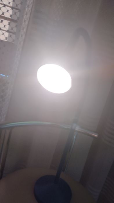 Lampka na biurko ikea