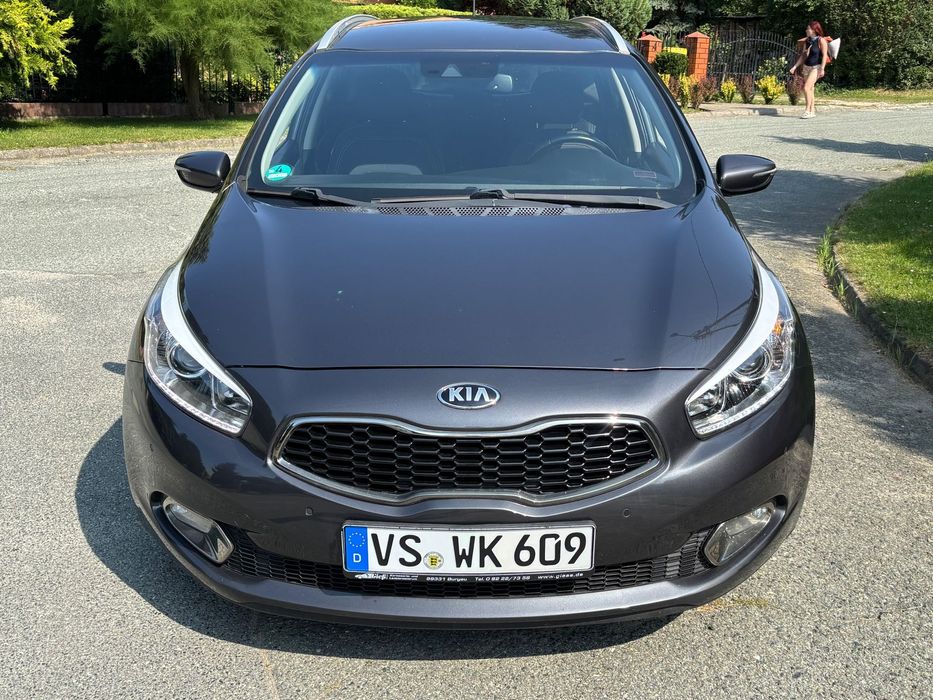 Kia Ceed 1.6 Limited Edytion Parkasist Kamera Pół Skóry i