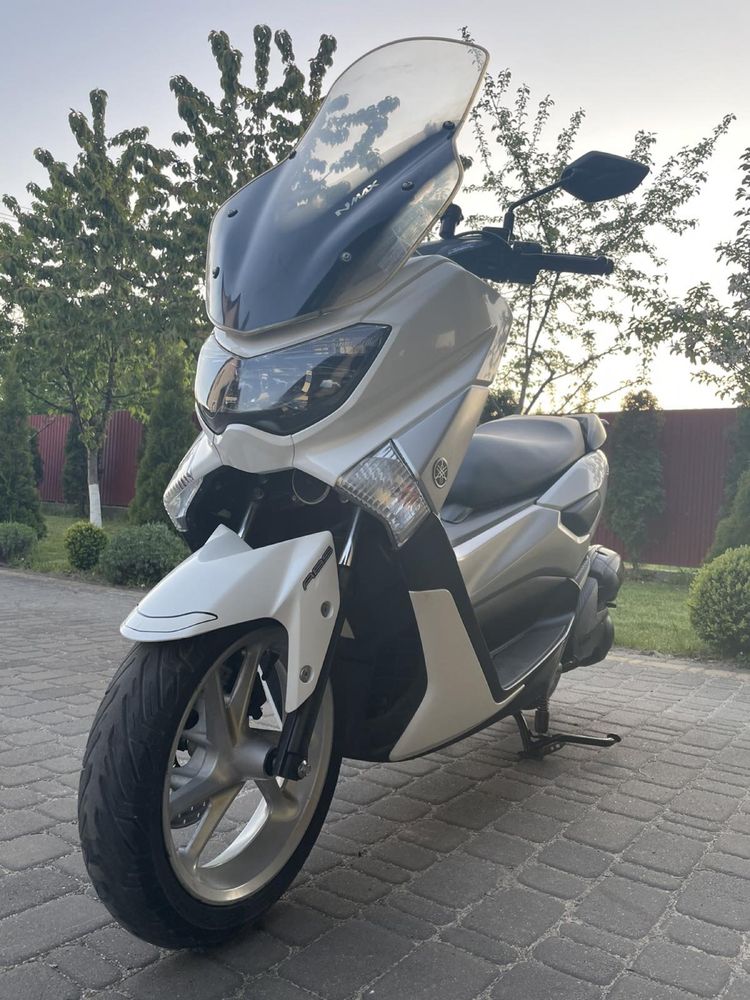 Yamaha N-Max 125