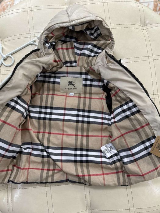 Дитячі курточки MONCLER та BURBERRY