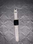 Apple watch SE GPS 40mm Aluminio luz das estrelas